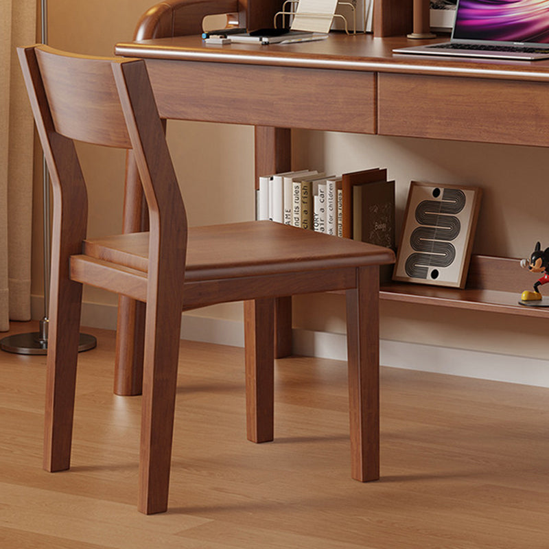 Silla de comedor contemporánea nórdica rectangular de madera maciza de caucho con respaldo sin brazos para comedor y cocina 