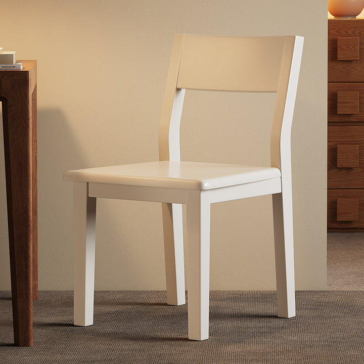 Silla de comedor contemporánea nórdica rectangular de madera maciza de caucho con respaldo sin brazos para comedor y cocina 