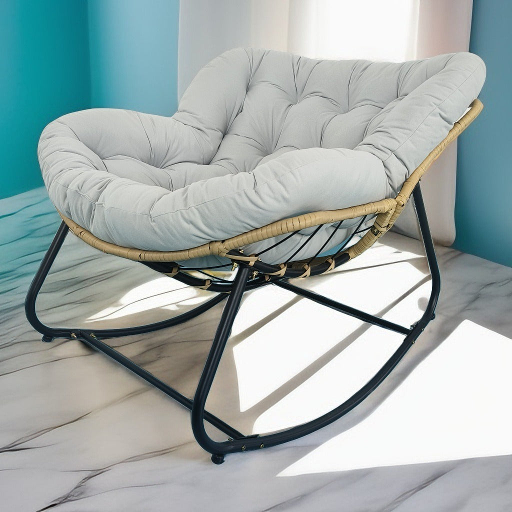Moderner minimalistischer Schaukelstuhl mit geschwungener Vogelnest-Form aus Kohlenstoffstahl, Leinenmischgewebe, synthetischem Stoff und PE-Rattan, mit Rückenlehne, ohne Armlehnen, für das Wohnzimmer 