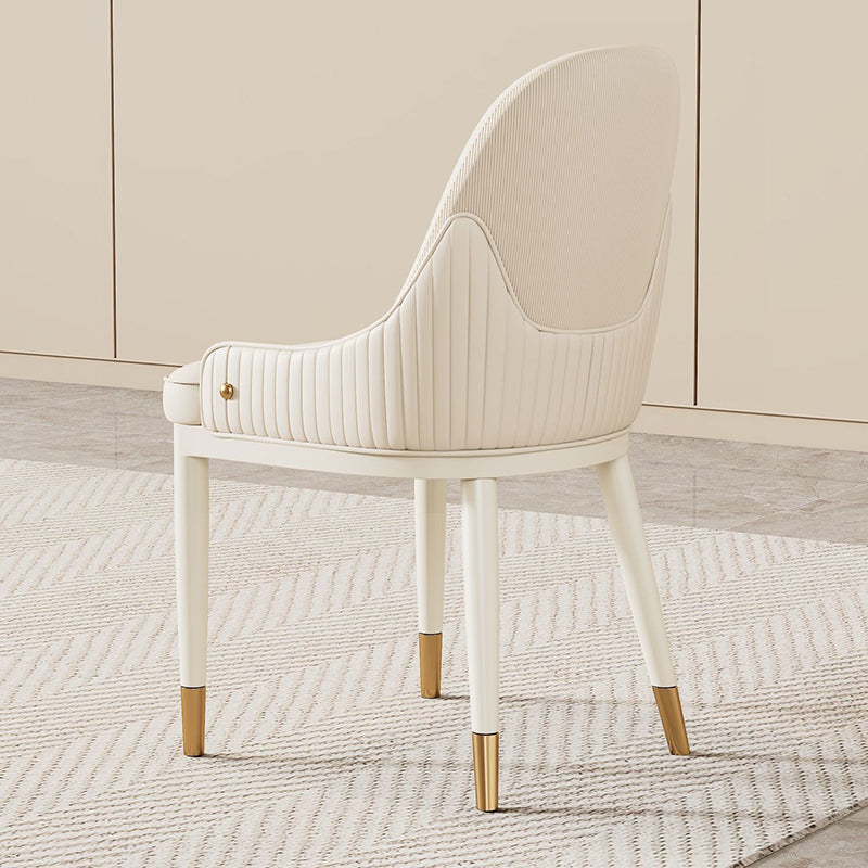 Chaise de salle à manger contemporaine de luxe rectangulaire courbée en silicone, cuir, bois de frêne et acier au carbone, sans accoudoirs, pour salle à manger et cuisine 