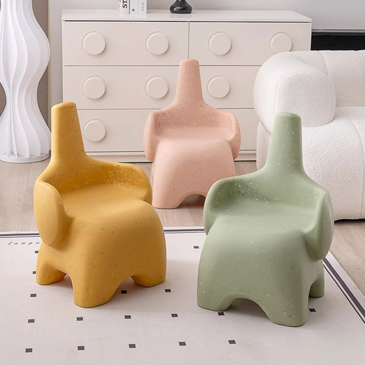 Diseño de elefante contemporáneo creativo curvado Silla de comedor para niños PE Respaldo con reposabrazos para comedor y cocina 