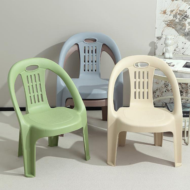 Tabouret bas empilable pour enfants en PP, moderne, minimaliste et courbé, sans dossier ni accoudoirs, pour salon 