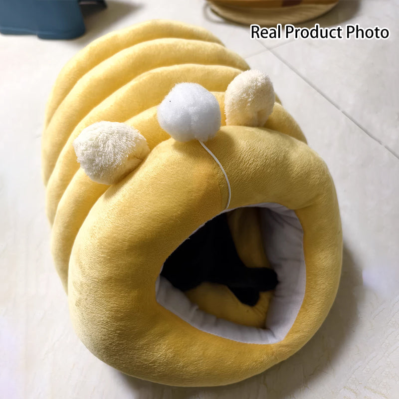 Modern Minimalist Cylindrical Caterpillar Design Velvet Anti-Slip Dotted Fabric Cat Bed Dog Bed With Toy Ball For Bedroom