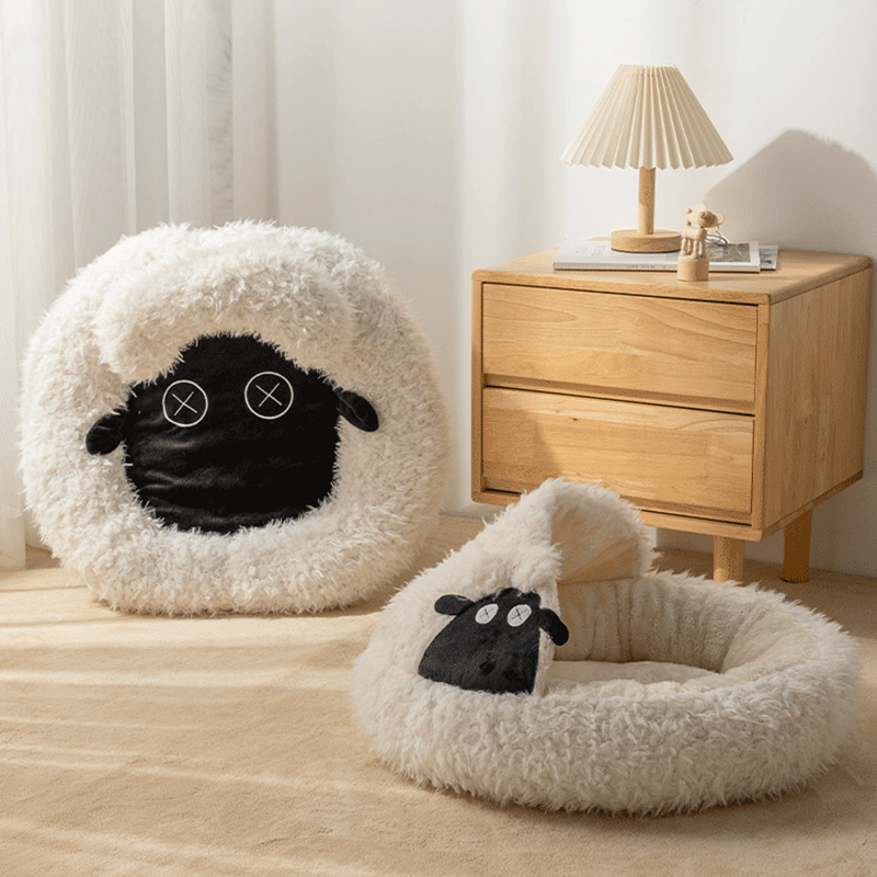 Zeitgenössisches kreatives rundes Lamm-Design Plüsch Anti-Rutsch gepunktetes Stoff-Katzenbett mit Spielzeugball für das Schlafzimmer 