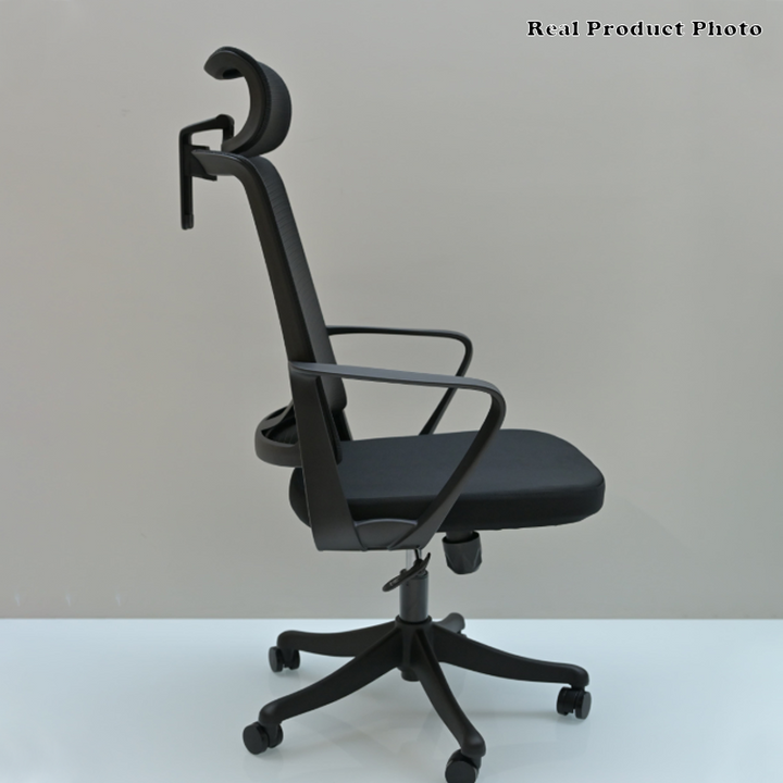 Moderner ergonomischer Bürostuhl mit hoher Netzrückenlehne - rechteckige verstellbare Kopfstütze, Lordosenstütze, neigbarer Schreibtischstuhl fürs Homeoffice 