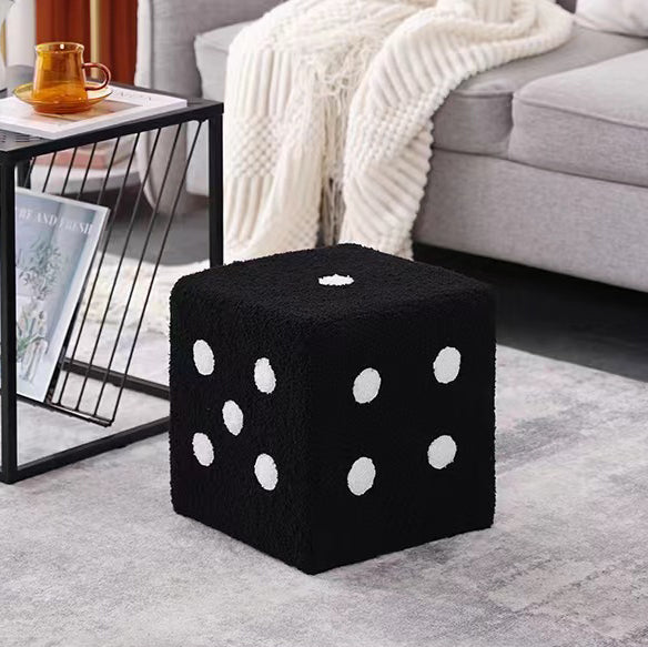 Taburete bajo contemporáneo de sherpa creativo y cubo de madera maciza en forma de dado con almohadillas antideslizantes para dormitorio y sala de estar 