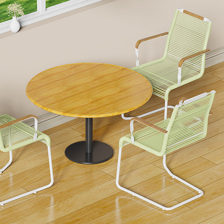 Modern Minimalist PP & Iron Striped Outdoor Lounge Chair With Backrest And Armrests For Garden Or Patio