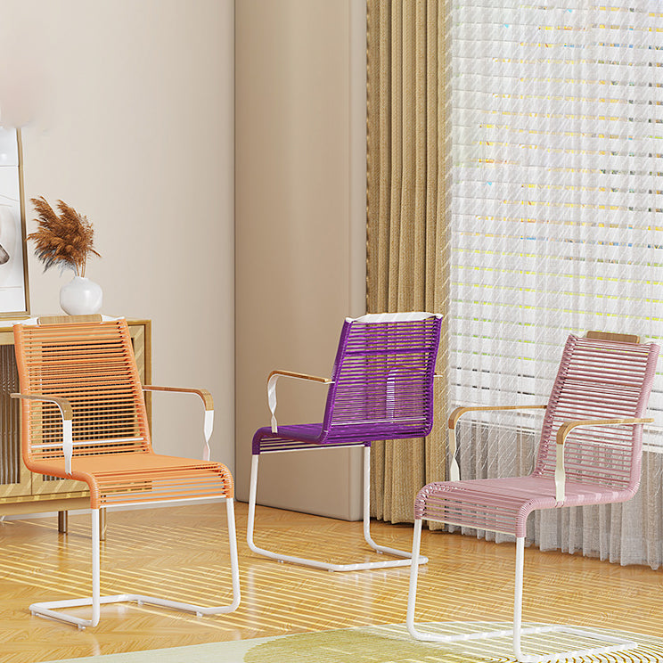 Modern Minimalist PP & Iron Striped Outdoor Lounge Chair With Backrest And Armrests For Garden Or Patio