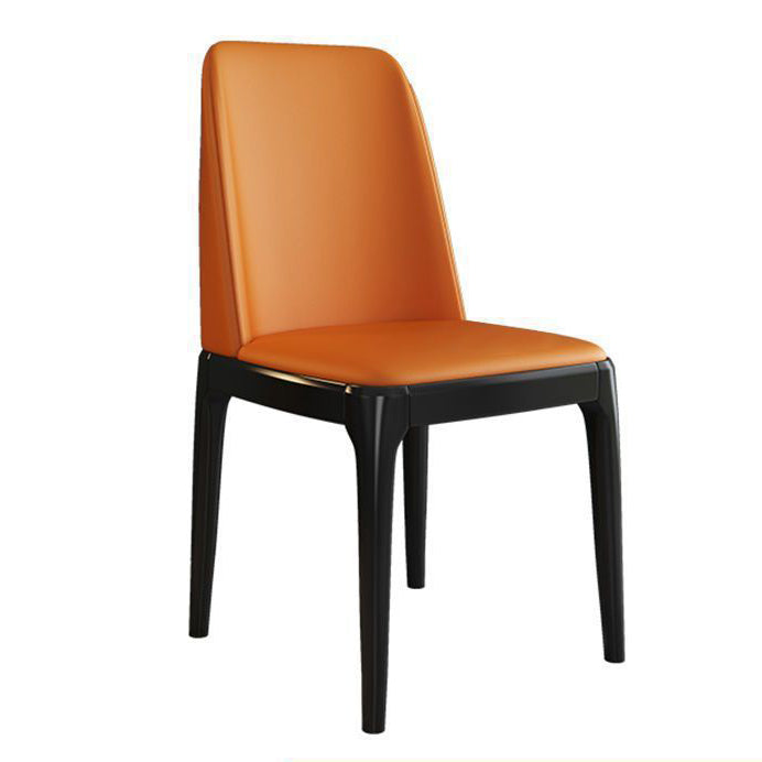 Silla de comedor cuadrada tapizada de cuero de microfibra y madera maciza y contrachapado de estilo moderno minimalista con respaldo para sala de estar 
