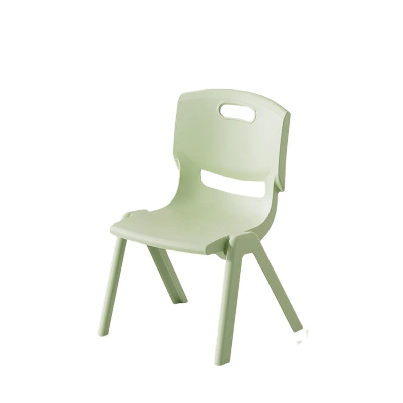 Zeitgenössischer skandinavischer quadratischer PP stapelbarer Rückenlehnen-Kinderhocker für das Wohnzimmer 