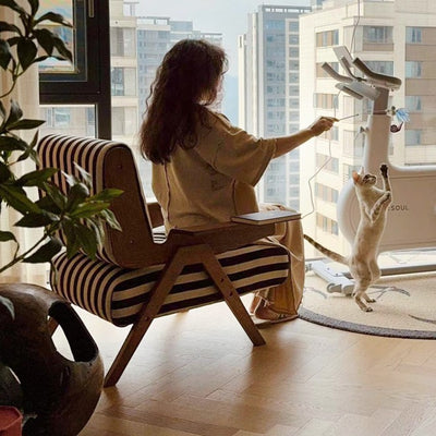 Traditional French Square Fabric Rubberwood Solid Wood Backrest Armrest Accent Chair For Living Room