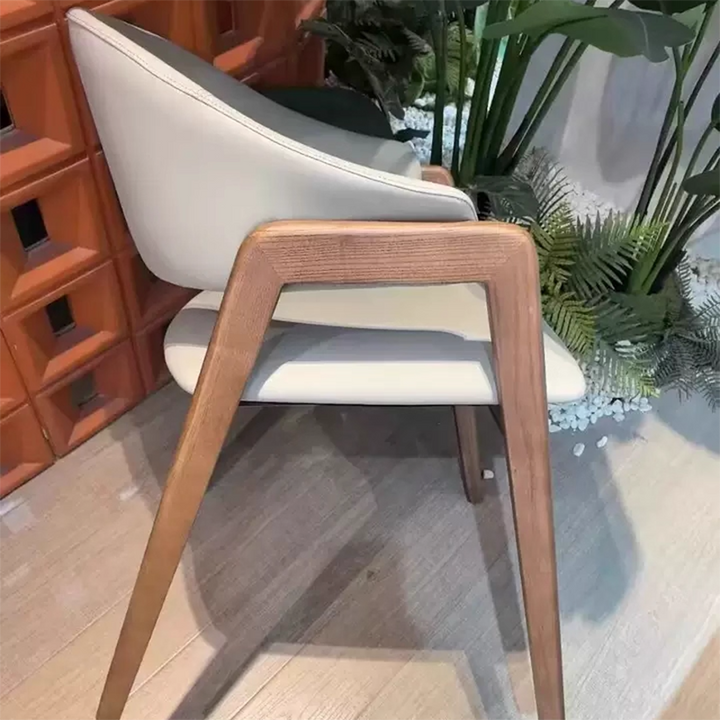 Contemporary Scandinavian Square Ash Wood Solid Wood PU Leather Backrest Armrest Dining Chair For Dining Room