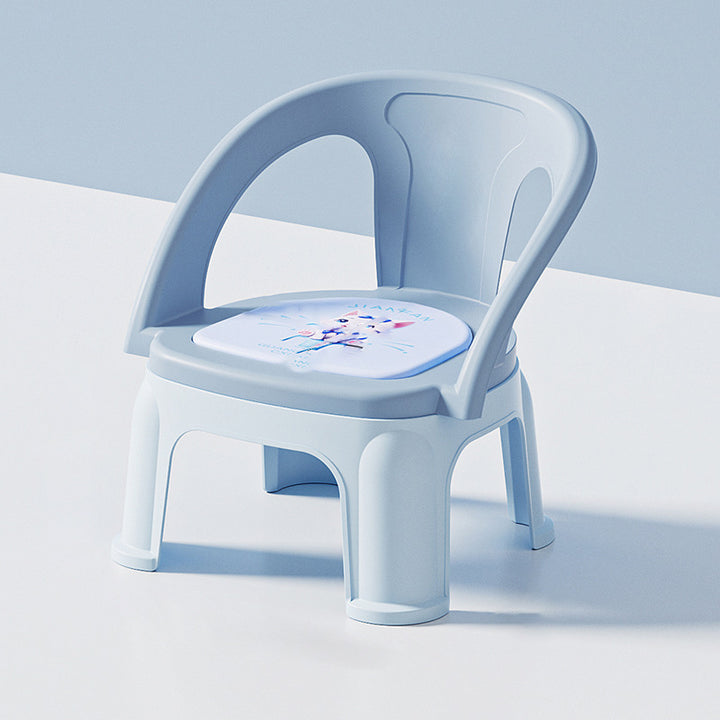 Tabouret bas empilable contemporain et créatif en PP à émission sonore avec dossier et accoudoirs pour enfants, pour salon et chambre 