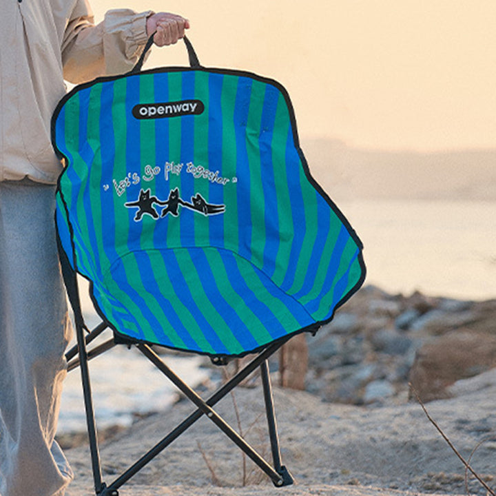 Moderner minimalistischer quadratischer Campingstuhl aus Kohlenstoffstahl und Oxford-Stoff mit faltbarer Rückenlehne und gestreiftem/kariertem Muster für den Außenbereich 
