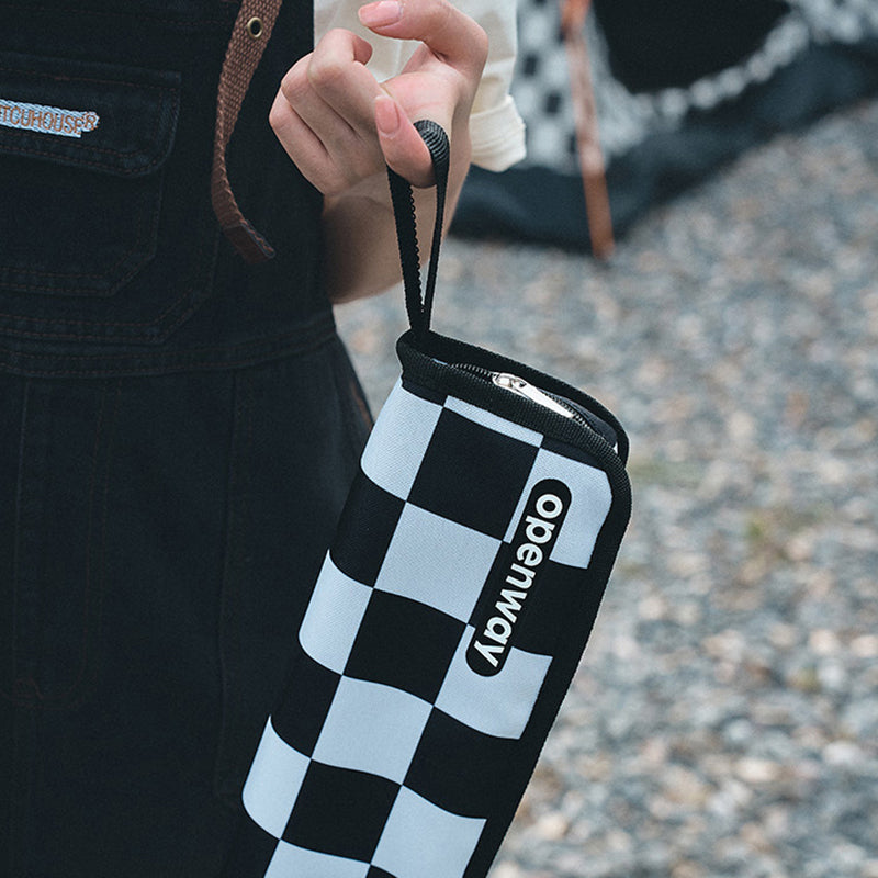 Moderner minimalistischer rechteckiger Klapphocker aus Kohlenstoffstahl und Oxford-Stoff mit Rückenlehne, gestreift/kariert, für den Außenbereich 