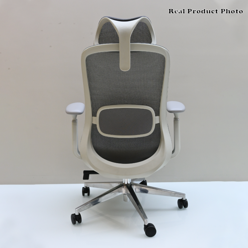 Moderner minimalistischer Bürostuhl mit hoher Rückenlehne und atmungsaktivem Netzgewebe: Verstellbare Lordosenstütze – ergonomischer Schreibtischstuhl fürs Homeoffice 