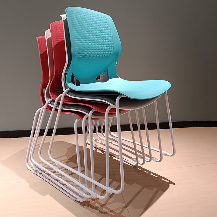 Modern Minimalist Backrest Office Chair: One-Piece PP Construction - Multi-Color Training Chair For Home Office