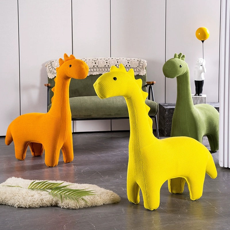 Modern Minimalist Giraffe-Shaped Knitted Cotton Sponge Kid Accent Chair For Living Room