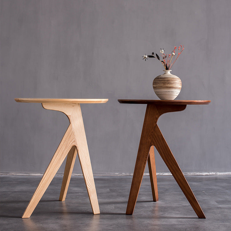 Modern Minimalist Round Solid Wood End Table 3-Leg For Living Room