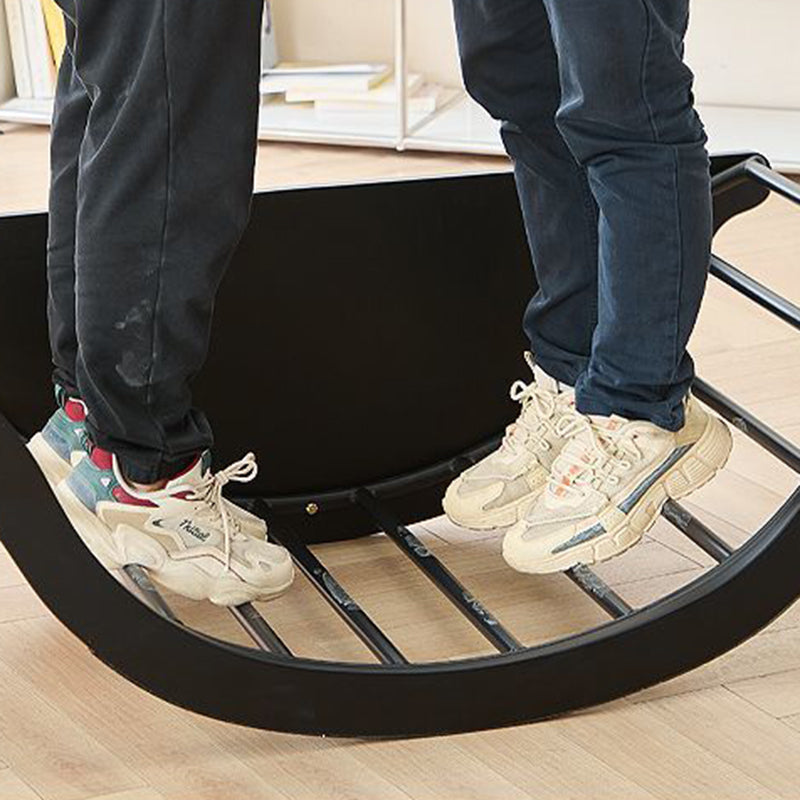 Modern Minimalist Curved Medium Density Fiberboard Carbon Steel Velvet Fabric Sponge Rocking Chair Backrest Armrest For Living Room