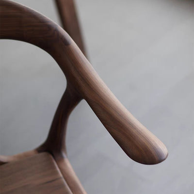Modern Minimalist Curved Solid Wood Dining Chair Sturdy Backrest Armrest For Dining Room