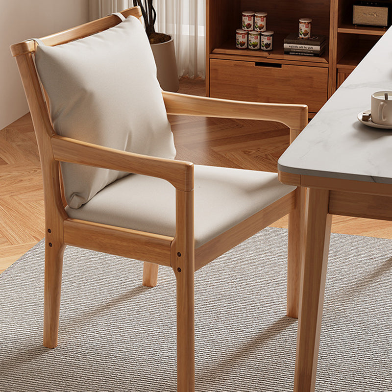 Moderner minimalistischer rechteckiger Esszimmerstuhl aus Kautschukholz mit Kunstfaserbezug und Schwammpolsterung, mit Rückenlehne und Armlehnen, für das Esszimmer 