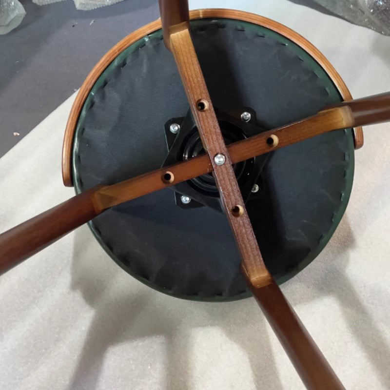 Tradicional Vintage Curvado Cuero Sintético Esponja Madera Maciza Tablero Multicapa Madera Maciza Silla de Comedor Respaldo Para Comedor 