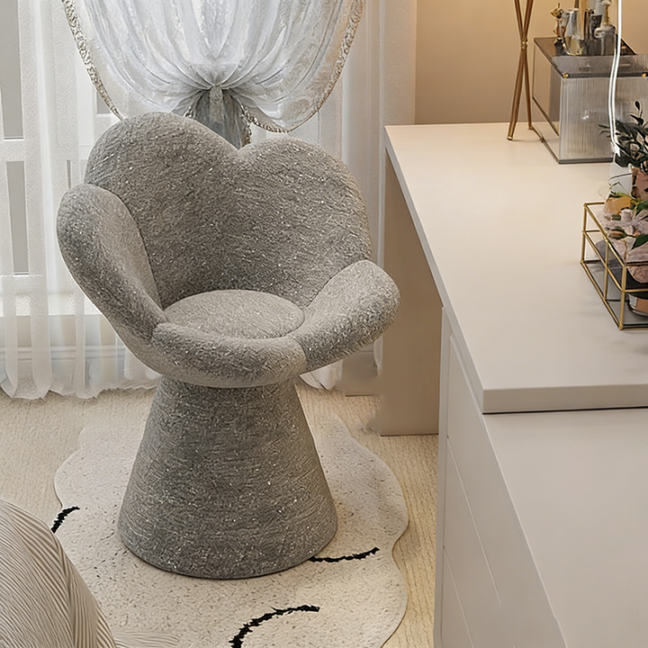 Zeitgenössischer skandinavischer Hocker mit Lammfleece-Stoff, Holz, Schwamm, runder, blütenblattförmiger, drehbarer Rückenlehne und Armlehne für Wohnzimmer &amp; Schlafzimmer 