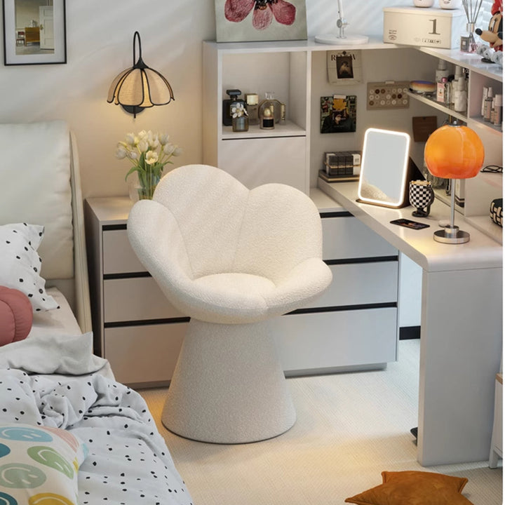 Zeitgenössischer skandinavischer Hocker mit Lammfleece-Stoff, Holz, Schwamm, runder, blütenblattförmiger, drehbarer Rückenlehne und Armlehne für Wohnzimmer &amp; Schlafzimmer 