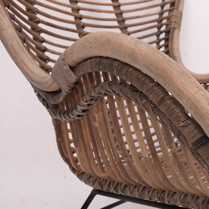 Chaise d’appoint bohème contemporaine - Rotin indonésien premium : tressage naturel, confort éco-responsable et support robuste en pieds en fer pour le salon 