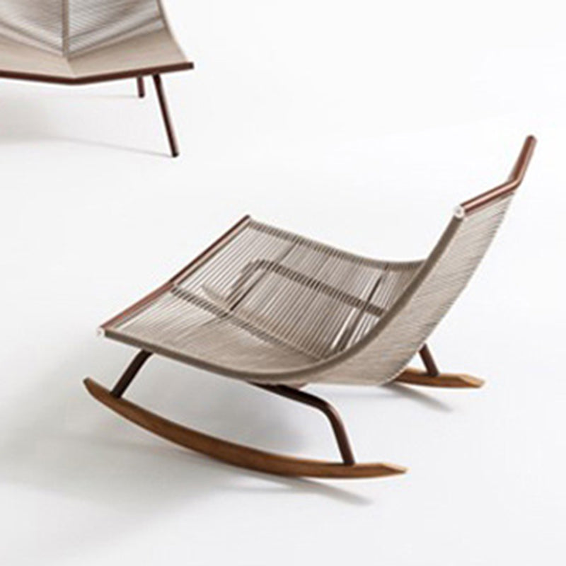 Chaise à bascule rectangulaire contemporaine en rotin PE nordique et bois de teck, dossier, en tissu imperméable, pour salon et extérieur 