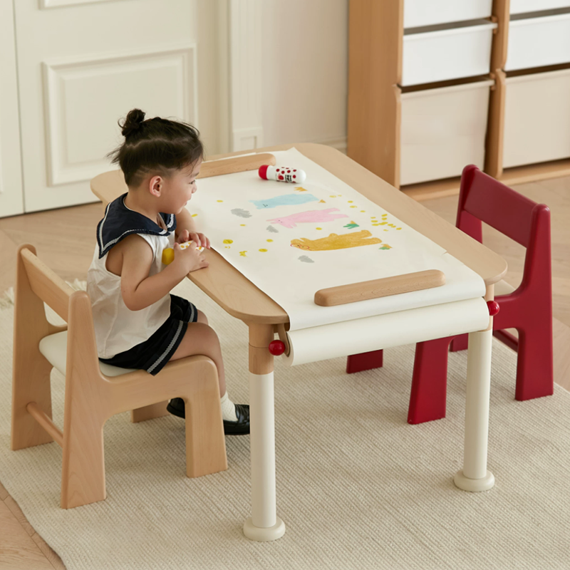 Silla de estudio infantil tapizada de madera de haya - Asiento nórdico para niños pequeños con respaldo alto, cojín suave y bordes redondeados para sala de estar 