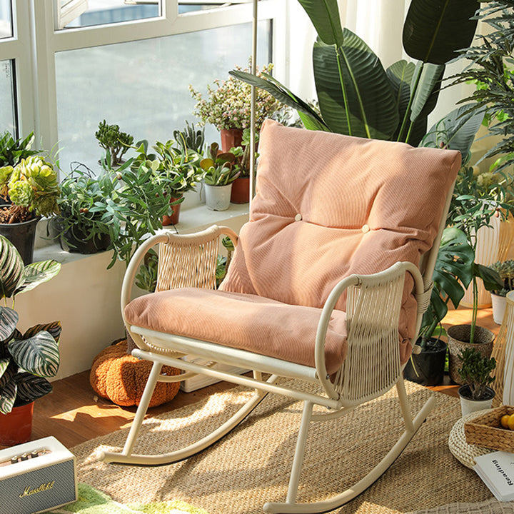 Chaise à bascule courbée en acier au carbone PE avec dossier et accoudoirs en velours côtelé et tissu tissé traditionnel pour balcon et salon 