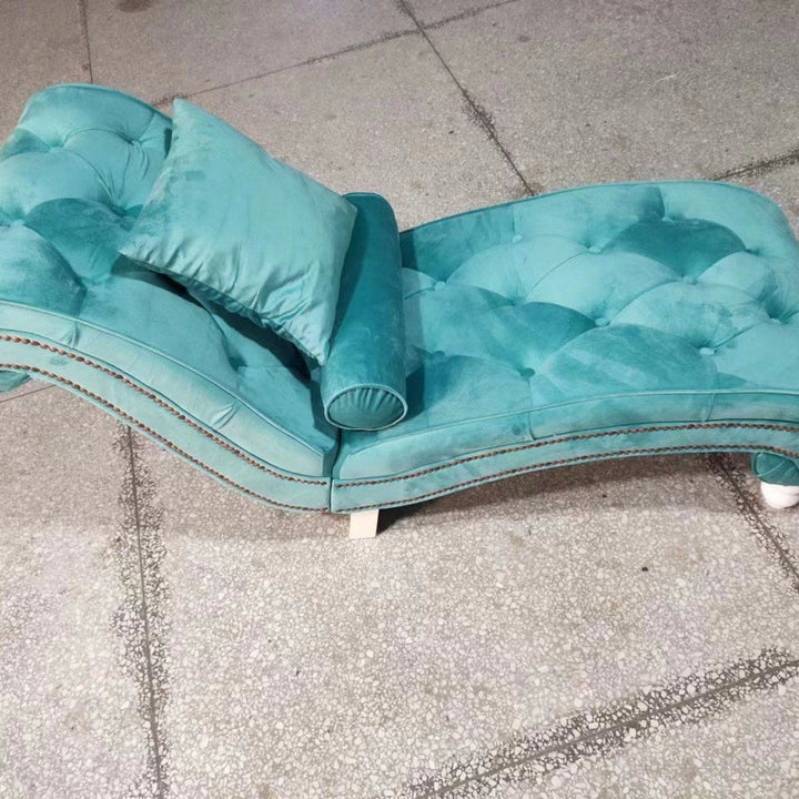 Chaise longue incurvée traditionnelle européenne en bois, velours et cuir avec dossier pour salon et chambre 