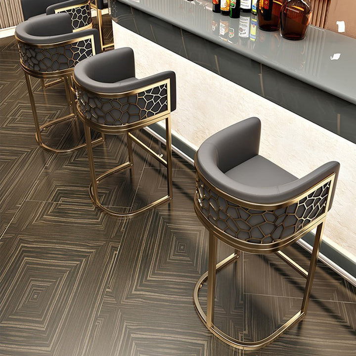 Modern Luxury Faux Leather &amp; Metal Curved Oval Bar Stool With Armrests &amp; Footrest For Kitchen &amp; Bar Counter