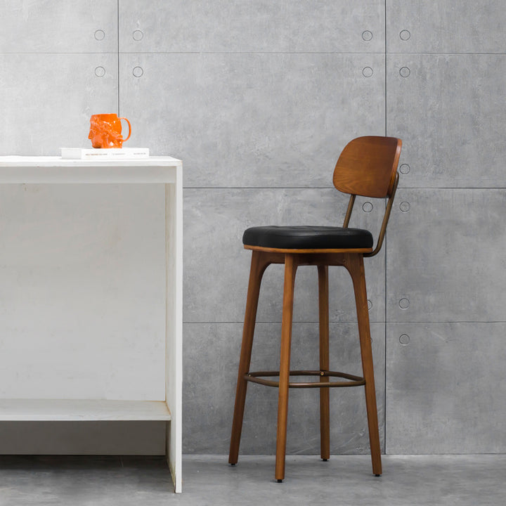 Tabouret de bar carré contemporain en bois massif et similicuir avec dossier et repose-pieds pour cuisine et bar 