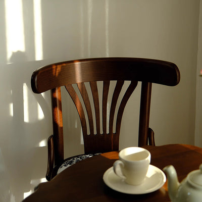 Silla de comedor contemporánea retro de madera de haya con asiento de tela de ratán y cuero sintético redondo con respaldo curvado para comedor 