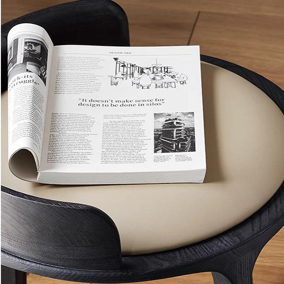 Zeitgenössischer Retro-Hocker aus Eschenholz und Leder mit Rückenlehne für das Schlafzimmer 