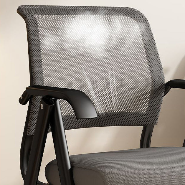 Moderner minimalistischer klappbarer Netzschwamm-Kohlenstoffstahl-Quadrat-Schreibtischstuhl mit Rückenlehne und Armlehnen für das Home Office oder das Studium 