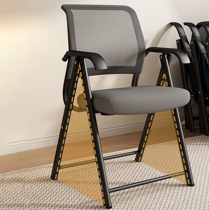Moderner minimalistischer klappbarer Netzschwamm-Kohlenstoffstahl-Quadrat-Schreibtischstuhl mit Rückenlehne und Armlehnen für das Home Office oder das Studium 