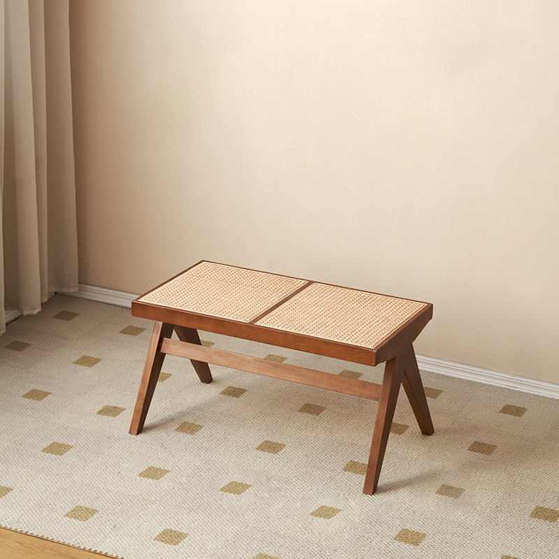 Banc rectangulaire en bois de caoutchouc japonais traditionnel et rotin avec pieds en V et siège tissé à la main pour entrée et salon 