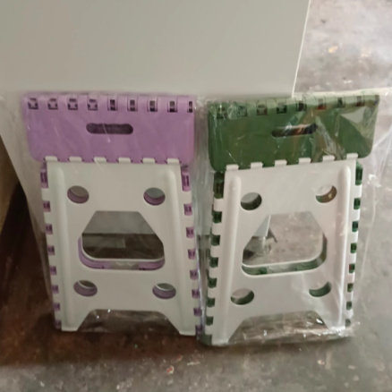 Taburete Plegable Rectangular Moderno Minimalista PP Para Sala de Estar y Entrada 
