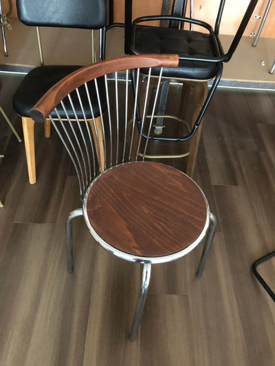 Moderna silla de comedor de madera de fresno de mediados de siglo con respaldo para el comedor 