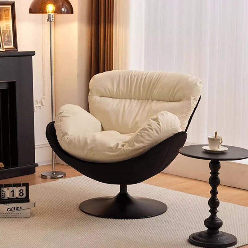 Chaise de salon pivotante avec dossier en cuir nordique contemporain à gratter pour chat, métal, base ronde incurvée pour salon 