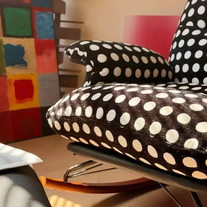 Moderner Mid-Century-Stoff Kunstleder Eisen Holz Polka Dot Schaukelstuhl Rückenlehne Armlehne für Wohnzimmer 