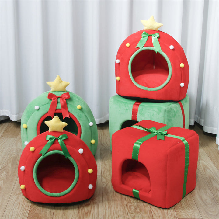 Conception contemporaine créative de boîte cadeau pour sapin de Noël, cristal, velours, fauteuil d’appoint pour animal de compagnie, dossier, sans accoudoirs, pour salon 