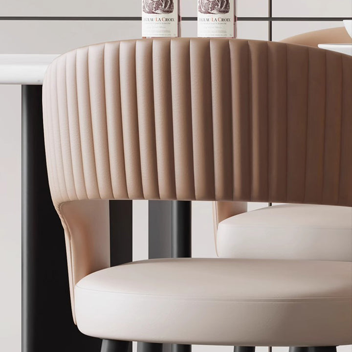 Chaise de salle à manger moderne minimaliste incurvée en cuir PU, bois massif, contreplaqué et fer, sans accoudoirs, avec dossier, pour salle à manger 
