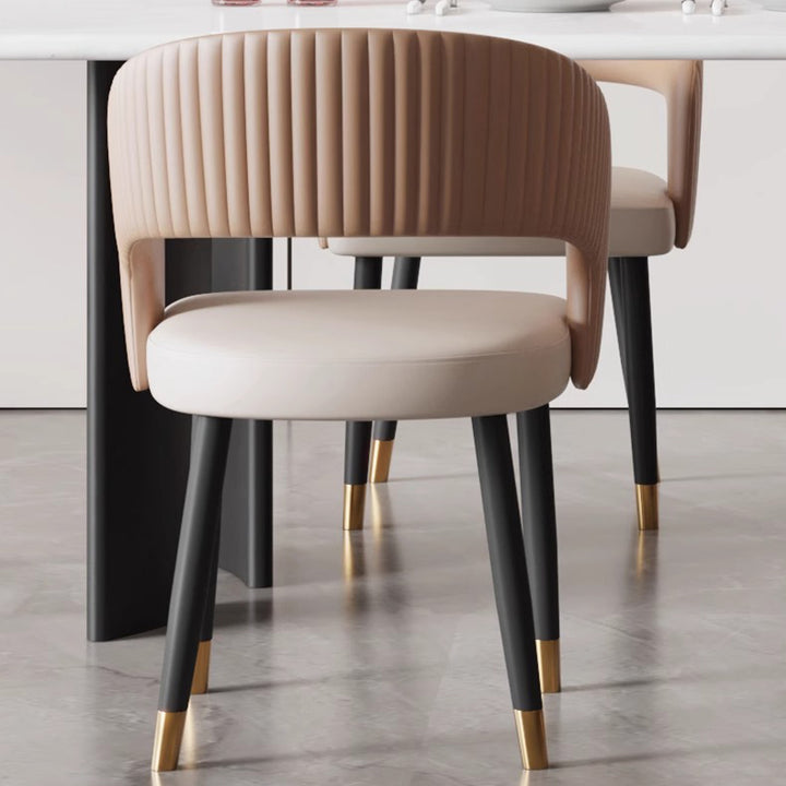 Chaise de salle à manger moderne minimaliste incurvée en cuir PU, bois massif, contreplaqué et fer, sans accoudoirs, avec dossier, pour salle à manger 