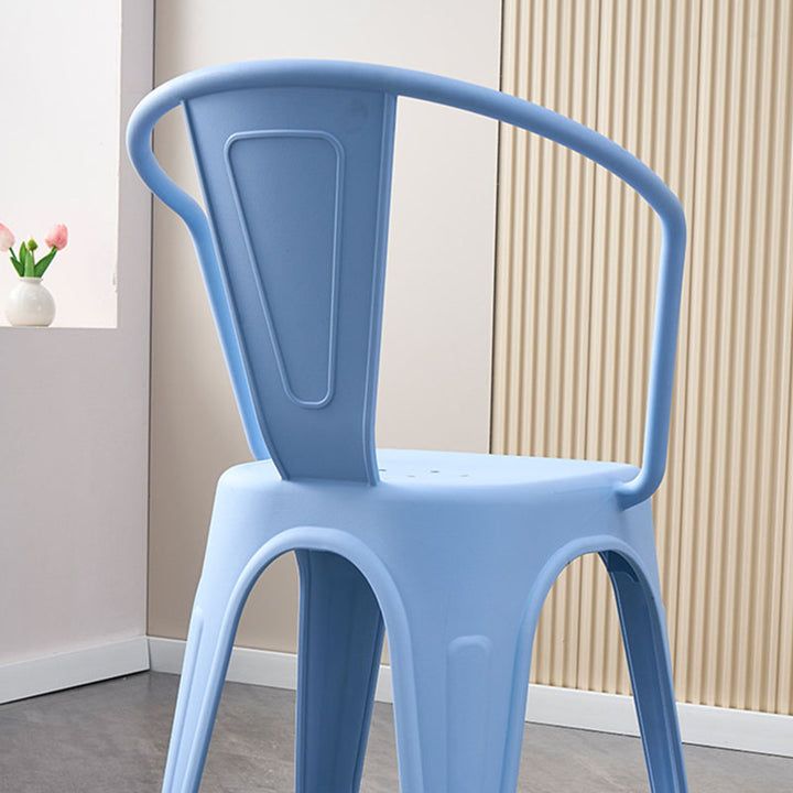 Moderner minimalistischer gebogener rechteckiger PP-Esszimmerstuhl Rückenlehne ohne Armlehnen für Esszimmer 