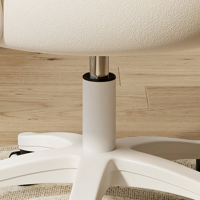Moderner minimalistischer geschwungener Hocker aus Samt, Nylon und Plastik ohne Rückenlehne für das Schlafzimmer 